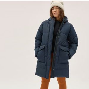 Everlane Navy Re:New Long Puffer Coat